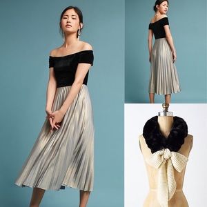 🦄 NEW! Anthro velvet pleated off shoulder dress